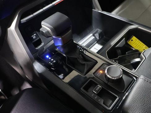 Used 2024 Toyota Tundra SR5 image 27