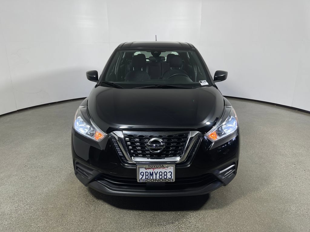 Used 2020 Nissan Kicks S FWD image 8