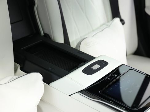 Used 2023 Mercedes-Benz EQS 580 EQS 580 4MATIC Sedan 4D image 77