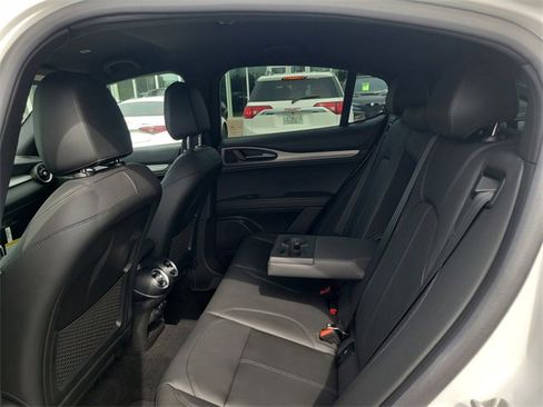 New 2025 Alfa Romeo Stelvio Sprint image 8