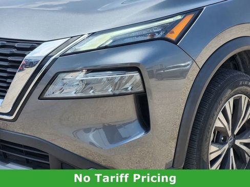 Used 2023 Nissan Rogue SV FWD image 6