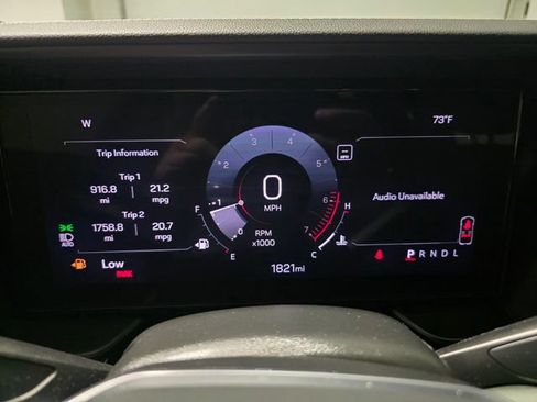 Used 2026 GMC Terrain Elevation w/ Elevation Premium Package FWD image 16