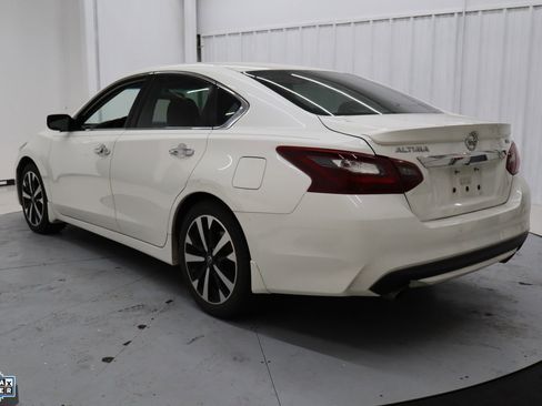 Used 2018 Nissan Altima 2.5 SR image 8