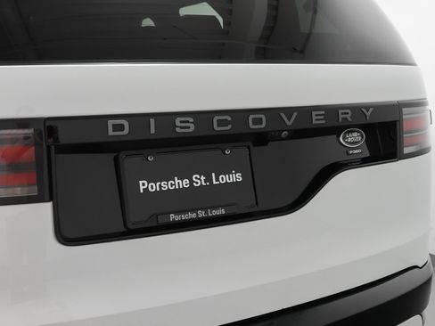 Used 2022 Land Rover Discovery S R-Dynamic AWD/4WD image 24