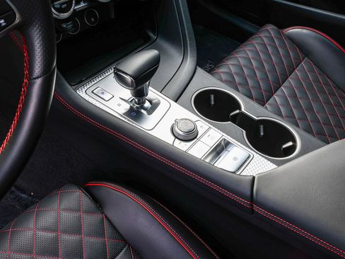 Used 2023 Genesis G70 3.3T w/ Sport Prestige Package image 22