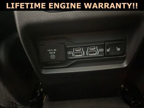 Used 2024 Jeep Grand Cherokee Limited image 31