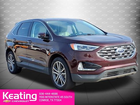 Used 2021 Ford Edge Titanium w/ Equipment Group 301A AWD/4WD image 3
