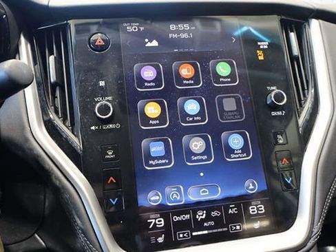 Used 2022 Subaru Outback Premium image 32