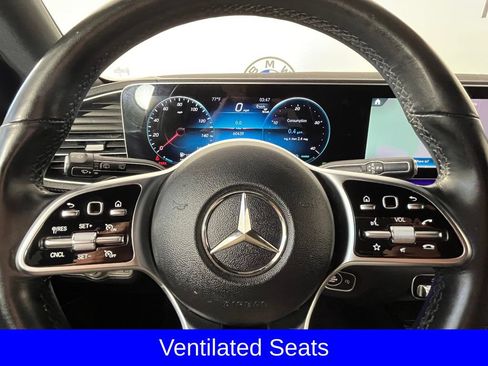 Used 2023 Mercedes-Benz GLS 450 4MATIC image 9