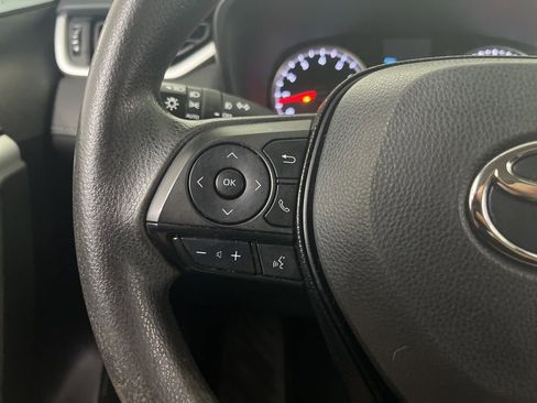 Used 2021 Toyota RAV4 XLE FWD image 59