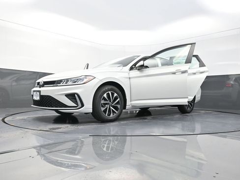 New 2026 Volkswagen Jetta S image 31