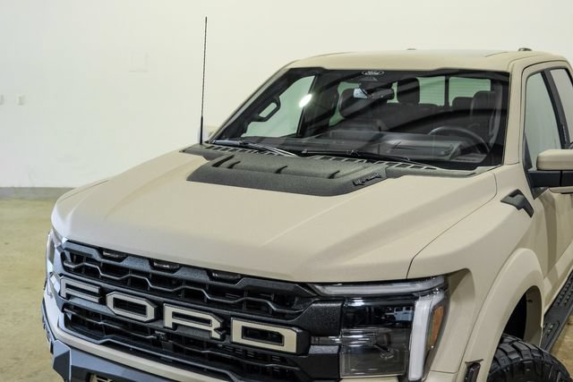 Used 2026 Ford F150 Raptor AWD/4WD image 26