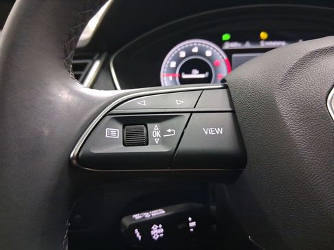 Used 2023 Audi Q5 Premium Plus w/ Premium Plus Package image 15