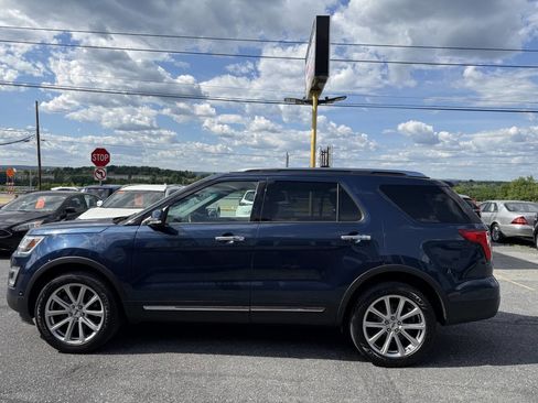 Used 2016 Ford Explorer Limited w/ Equipment Group 301A AWD/4WD image 8