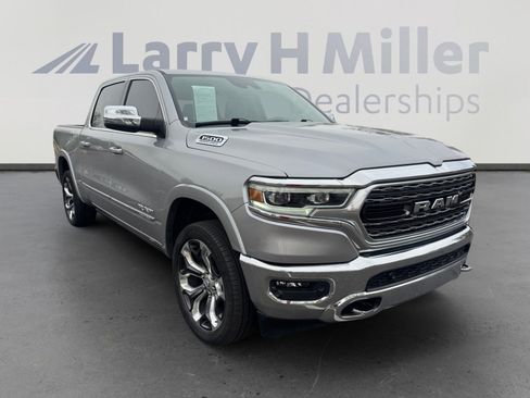 Used 2023 RAM 1500 Limited AWD/4WD image 7