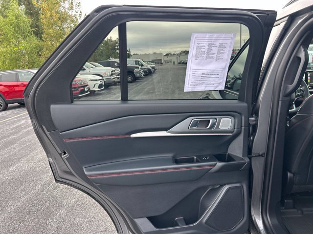 Used 2026 Ford Explorer ST w/ Sun And Sound Package AWD/4WD image 15