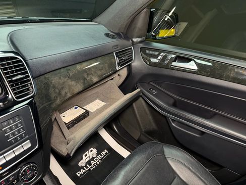 Used 2017 Mercedes-Benz GLS 550 GLS 550 Sport Utility 4D w/ Driver Assistance Package image 58