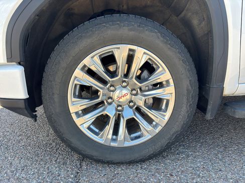 Certified 2024 GMC Sierra 1500 Denali w/ Technology Package AWD/4WD image 19