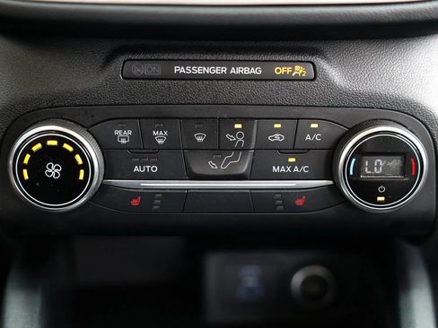Used 2020 Ford Escape SE FWD image 31