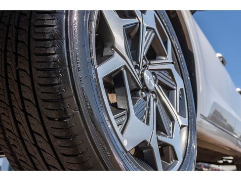 Used 2022 Hyundai Palisade Calligraphy image 9