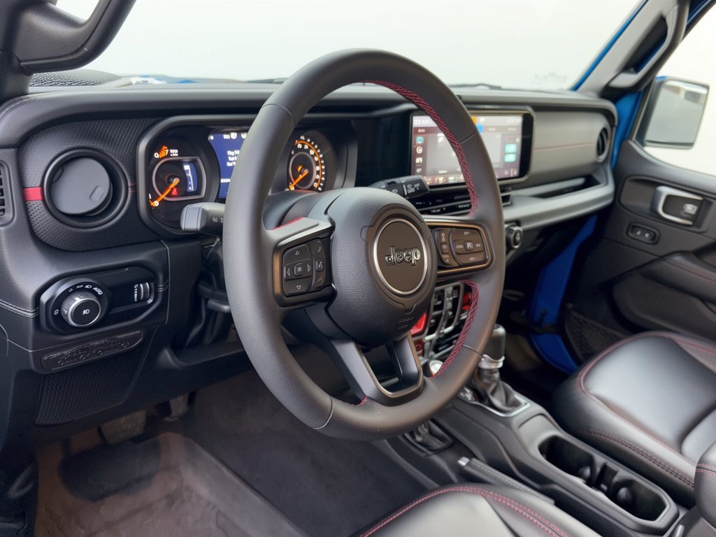 Used 2024 Jeep Wrangler Unlimited Rubicon w/ Technology Group AWD/4WD image 4