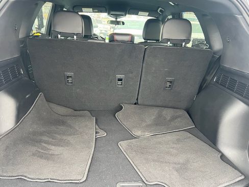 Used 2024 Ford Escape ST-Line w/ Tech Pack #1 image 7