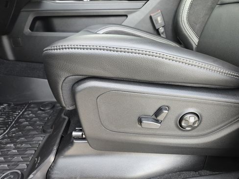 New 2026 RAM 1500 RHO w/ Bed Utility Group image 20