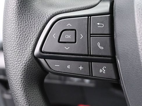 Certified 2026 Toyota Sienna LE FWD image 17