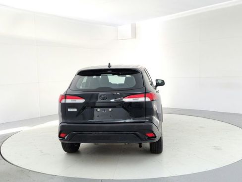 Used 2024 Toyota Corolla Cross AWD Hybrid image 5