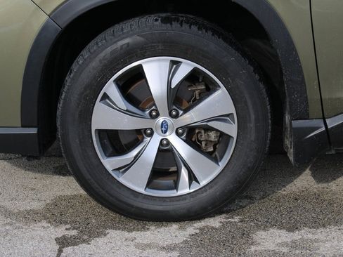 Certified 2023 Subaru Ascent Premium w/ Convenience Package image 30