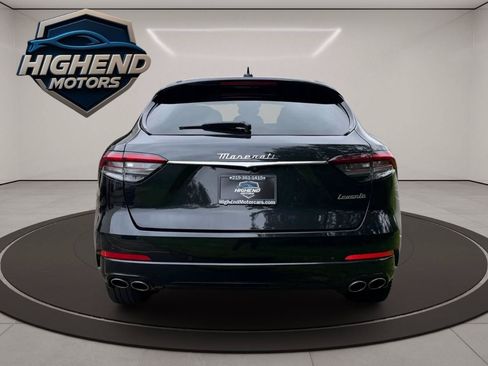 Used 2023 Maserati Levante GT AWD/4WD image 5