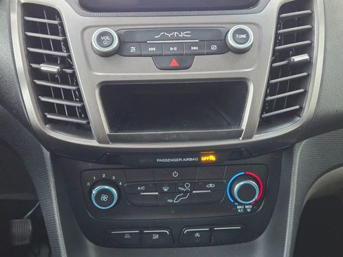 Used 2021 Ford Transit Connect XL image 30