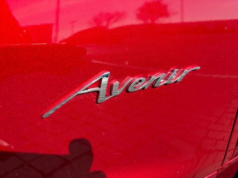 New 2026 Buick Enclave Avenir image 10