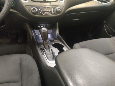 Used 2020 Chevrolet Malibu LS w/ LPO, Convenience Package 1 FWD image 26
