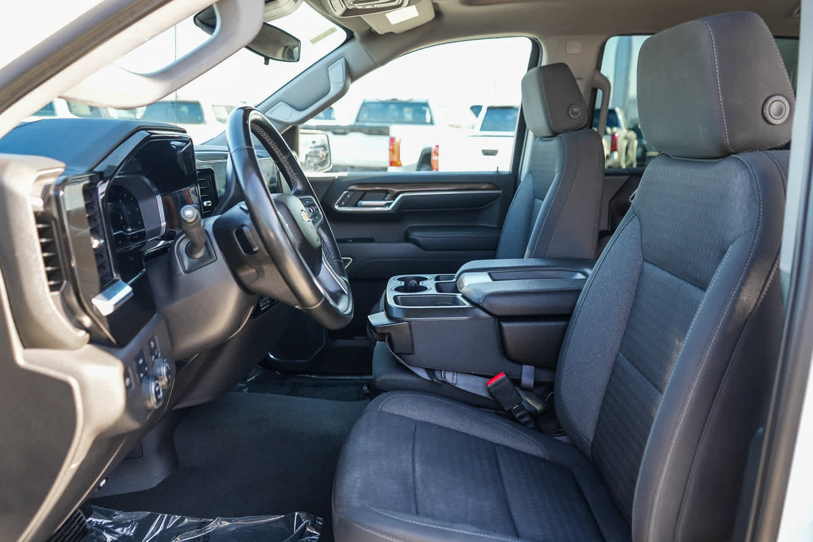 Used 2023 Chevrolet Silverado 1500 LT w/ All Star Edition Plus AWD/4WD image 18