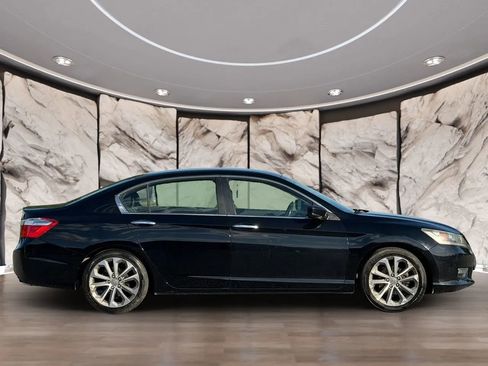 Used 2014 Honda Accord Sport image 4