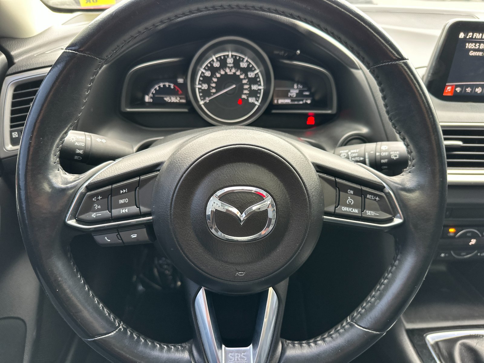Used 2018 MAZDA MAZDA3 Touring FWD image 24
