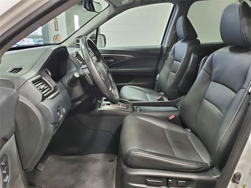 Used 2022 Honda Ridgeline RTL image 11