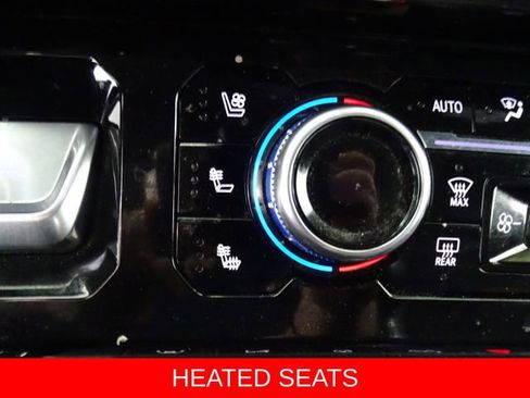 Certified 2023 GMC Sierra 1500 AT4 w/ AT4 Preferred Package AWD/4WD image 14