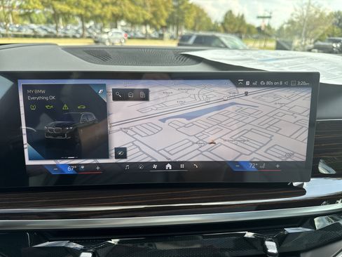 New 2026 BMW X5 xDrive50e w/ Climate Comfort Package image 13