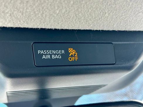 Used 2025 Nissan Kicks SV image 35