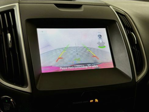 Used 2020 Ford Edge SEL w/ Convenience Package FWD image 17