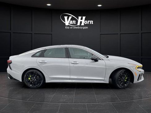 New 2026 Kia K5 GT image 2