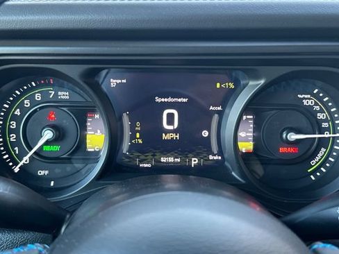 Certified 2024 Jeep Wrangler Unlimited Rubicon 4xe AWD/4WD image 24