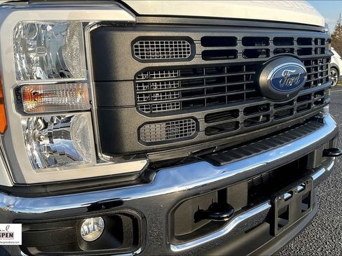 New 2025 Ford F350 XL w/ 360-Degree Camera Package AWD/4WD image 16