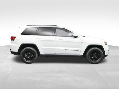 Used 2020 Jeep Grand Cherokee Laredo w/ Quick Order Package 2BN North AWD/4WD image 6