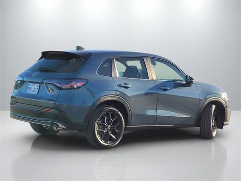 Used 2024 Honda HR-V Sport image 4