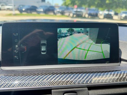 Used 2017 BMW M3 RWD image 26