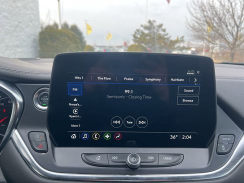 Used 2025 Chevrolet Blazer LT image 18