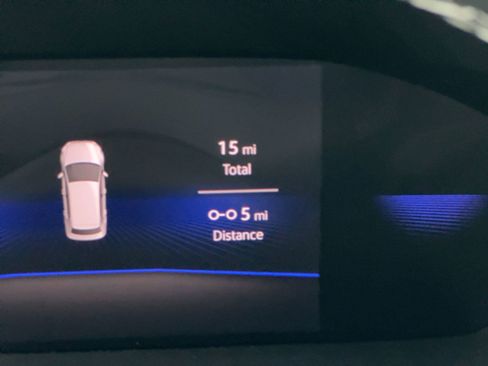 New 2026 Volkswagen Taos SE image 18